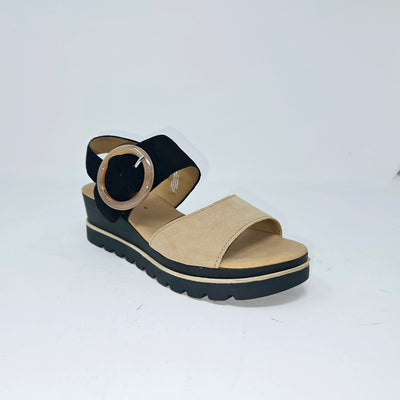 64.645 Nubuck Caramel Noir