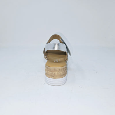 62.700 Cuir Argent