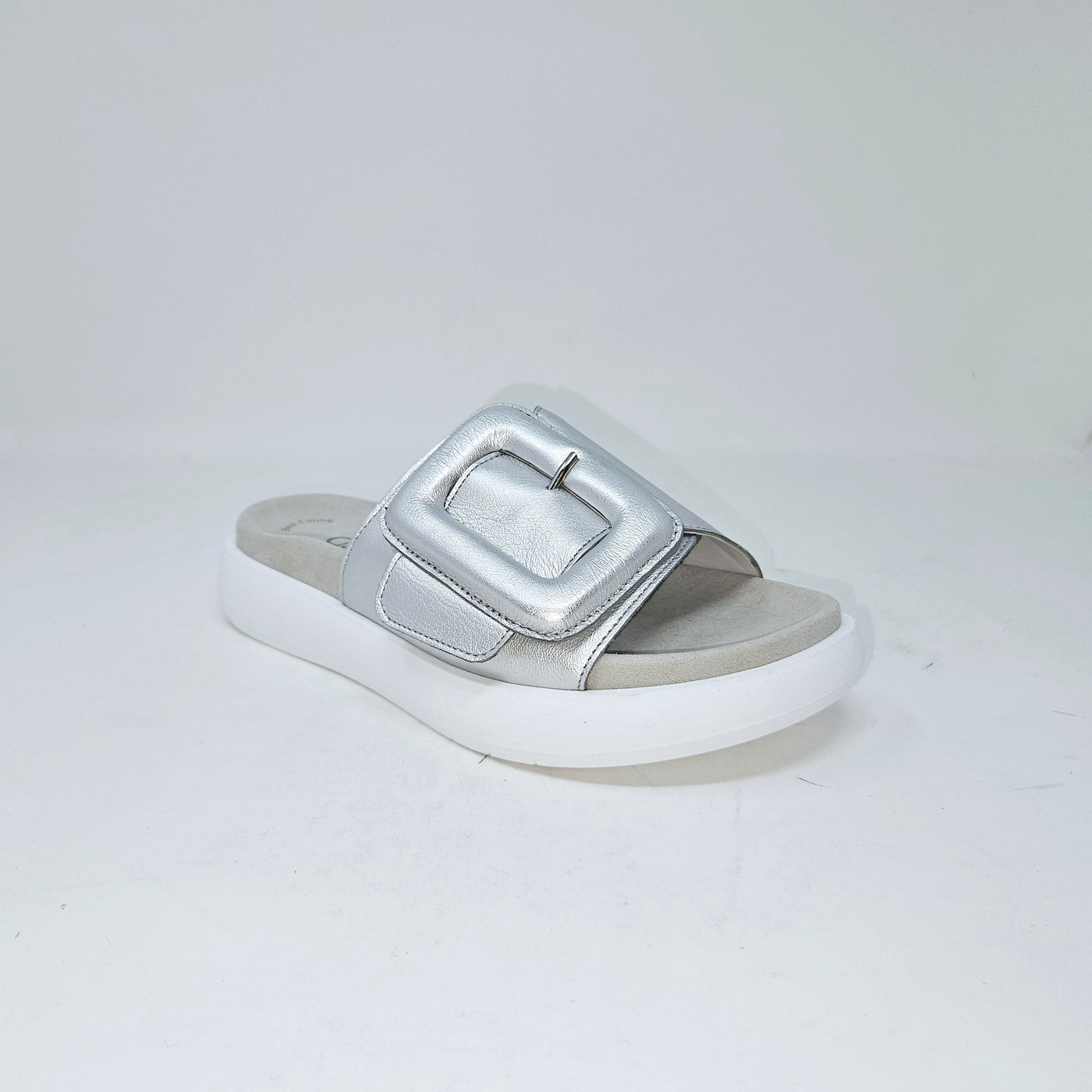 63.751 Cuir Argent