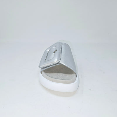 63.751 Cuir Argent