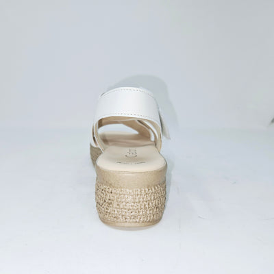 64.572  Cuir Crème