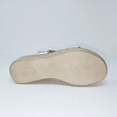 64.572  Cuir Crème