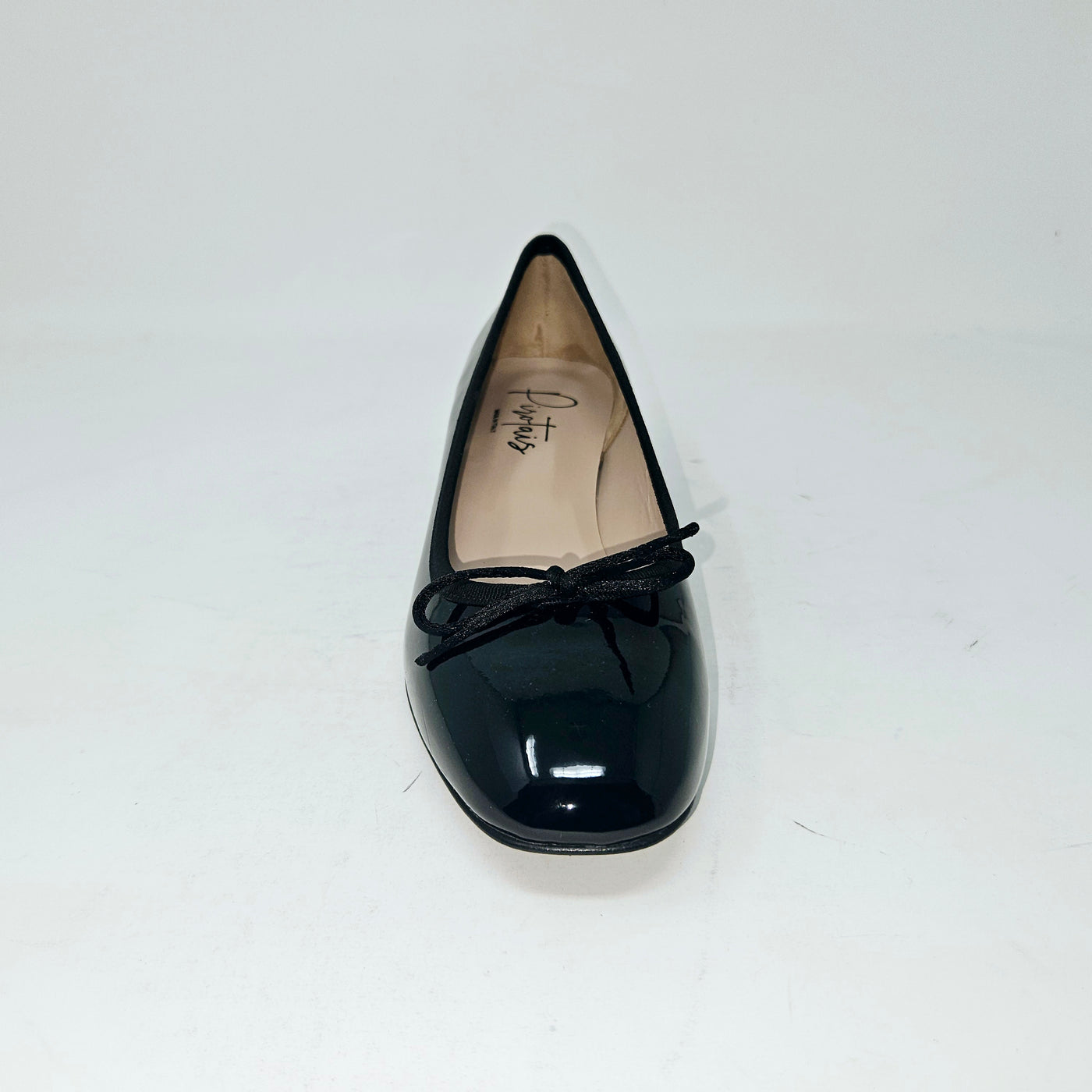 Brune Vernis Noir