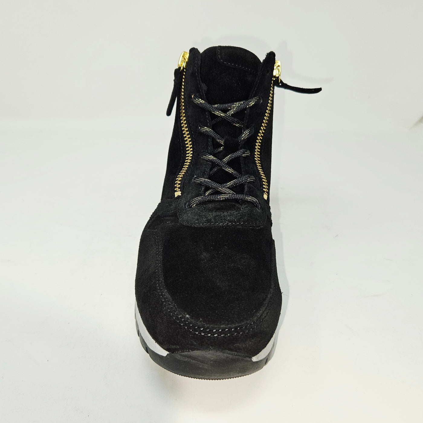76.758 Nubuck Noir