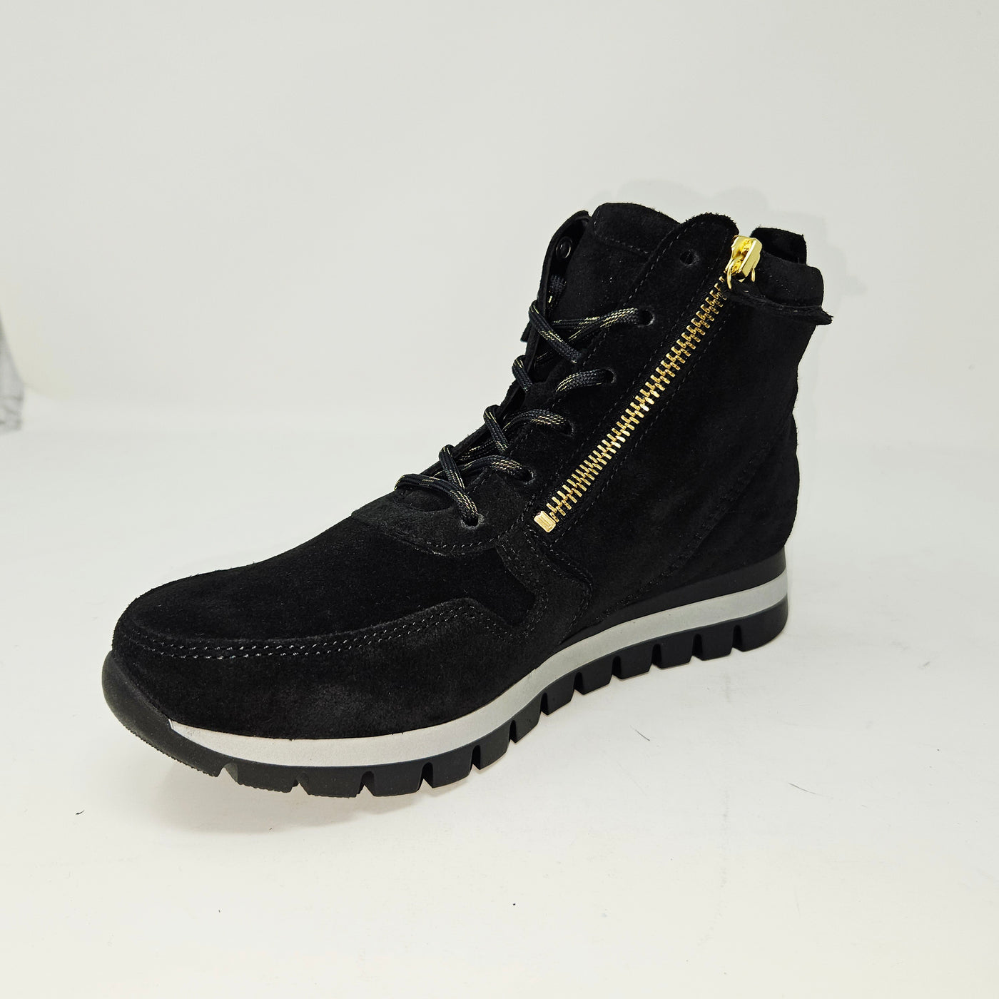 76.758 Nubuck Noir