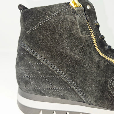 76.758 Nubuck Noir