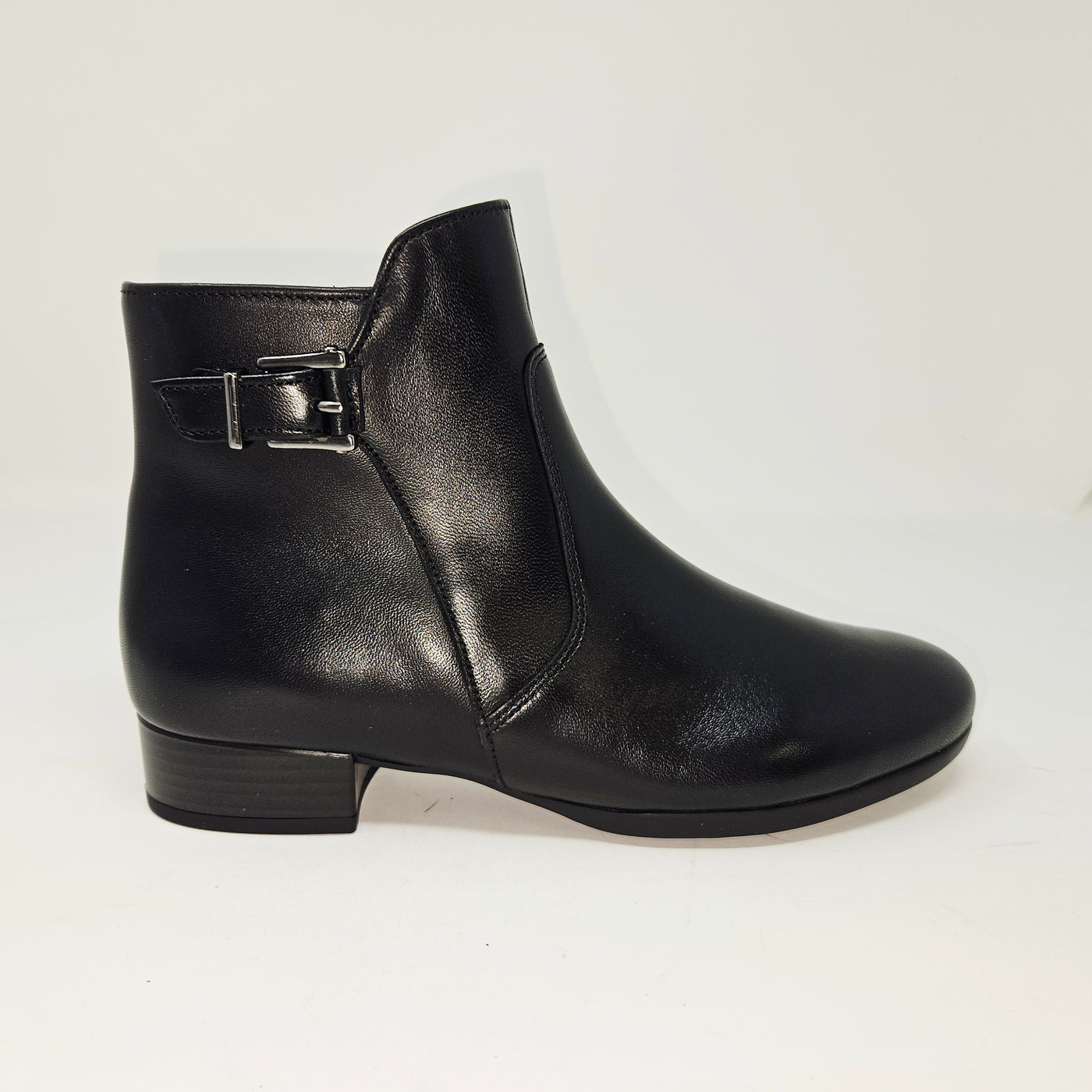 72.711 Noir