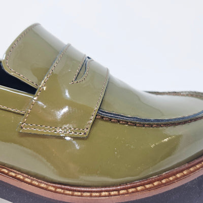 Celestine cuir Vernis Amande